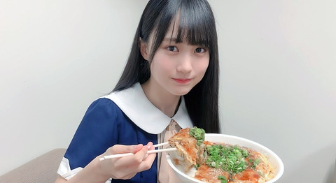 乃木坂46の賀喜遥香ちゃんに憧れているのですが、かきちゃんは1日にどのくらいの食事量を取ってると思いますか？また好き嫌いなどエピソードあれば教えて頂きたいです。