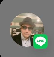 至急教えてください!!!!
私のLINEの通知に友達からのメッセージがあったのですが、 知らない人のアイコンでした。そのアカウントは友達なのは確定ですし、開くといつも通りのあいこんだったのでおかしいと思いました。これはバグですか？