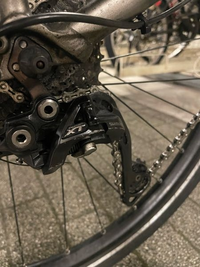 このリアディレイラーをシマノ(SHIMANO)リアディレイラー(ROAD