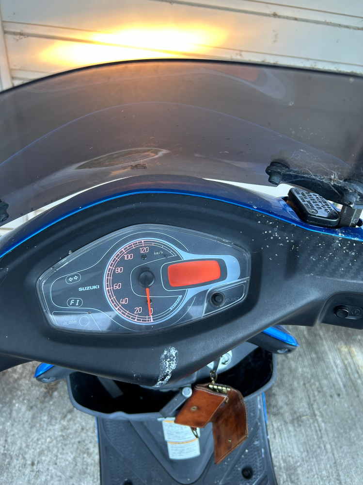 アドレスV125S(CF4MA)のメーターについて - 前日ま - Yahoo!知恵袋