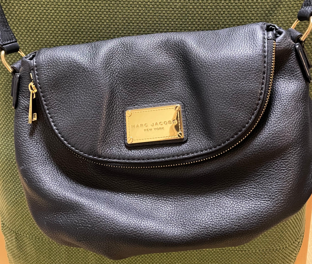 マークジェイコブスについて詳しい方がいらっしゃったら教えてくだ  