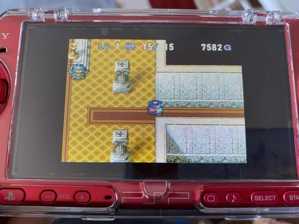 PSPでプレステのソフトをプレイしているのですが、画像のように、PSPの