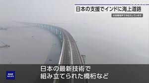 世界中の道路が舗装されて整備されているのにＳＵVて意味があるのですか。 ・・・・・・・・・・・・・・・・ 例えばインドでもベトナムでも韓国でも中国でも自家用車が走る道路はほぼすべて舗装されていると思うのですが。 よく分からないのですか。 第二次世界大戦の戦後直後ならともかく。 今どき自家用車が走る道路て全世界のほぼすべて舗装されているのに。 車高が高いＳＵＶて意味があるのですか。 と質問したら。 インドの山奥に行けばまだ舗装されていない道路はある。 という回答がありそうですが。 全世界の自家用車が走る道路。 という質問ですけど。 それはそれとして。 確かにロシアとかはどうだか知りませんが。 ですが欧州とか中国とかアメリカで舗装されていない自動車道路てないと思うのですが。 岩とか段差がない現代の道路でＳＵＶて意味があるのですか。 余談ですが。 砂漠の国ではＳＵＶが必要とか論破して来る人がいるとは思いますが。 砂漠は自動車道路ではありませんが。