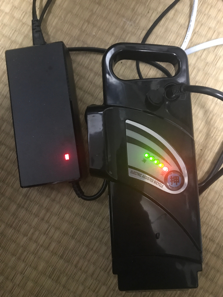 電動自転車のペルテック(PELTECH)の充電器なんですが、充... - Yahoo 