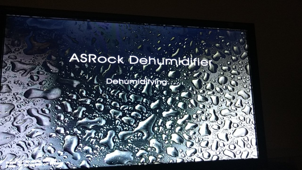 asrocのH77Pro4/MVPというマザーボードを使っているのですが