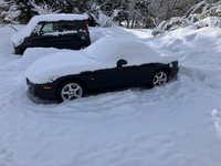 NBロードスター 車検来れるため放置 燃料について
NBロードスターに乗ってるものです。
1月5日に車検が切れるため、実家の方で3ヶ月ほどロードスターを保管しようと思ってます。 (エンジンオイル漏れやクラクションが鳴らない、フルバケが不明のため純正シートに戻すなどなどの修理費用で、車検費用20万以上かかるため)
そこで質問です。
1 ガソリンは満タンに入れて置いたほうがいいですよね？
タンク...