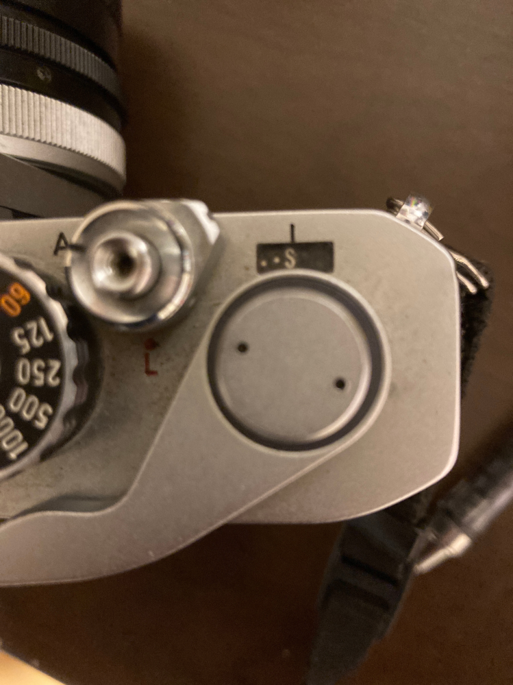 カメラに詳しい方に質問です。先日中古で買ったCanonftbで - Yahoo