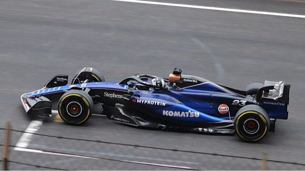 洋書◆F1写真集 本 フェラーリ マクラーレン ウイリアムズ ホンダ 洋書◇F1写真集 本 フェラーリ マクラーレン ウイリアムズ