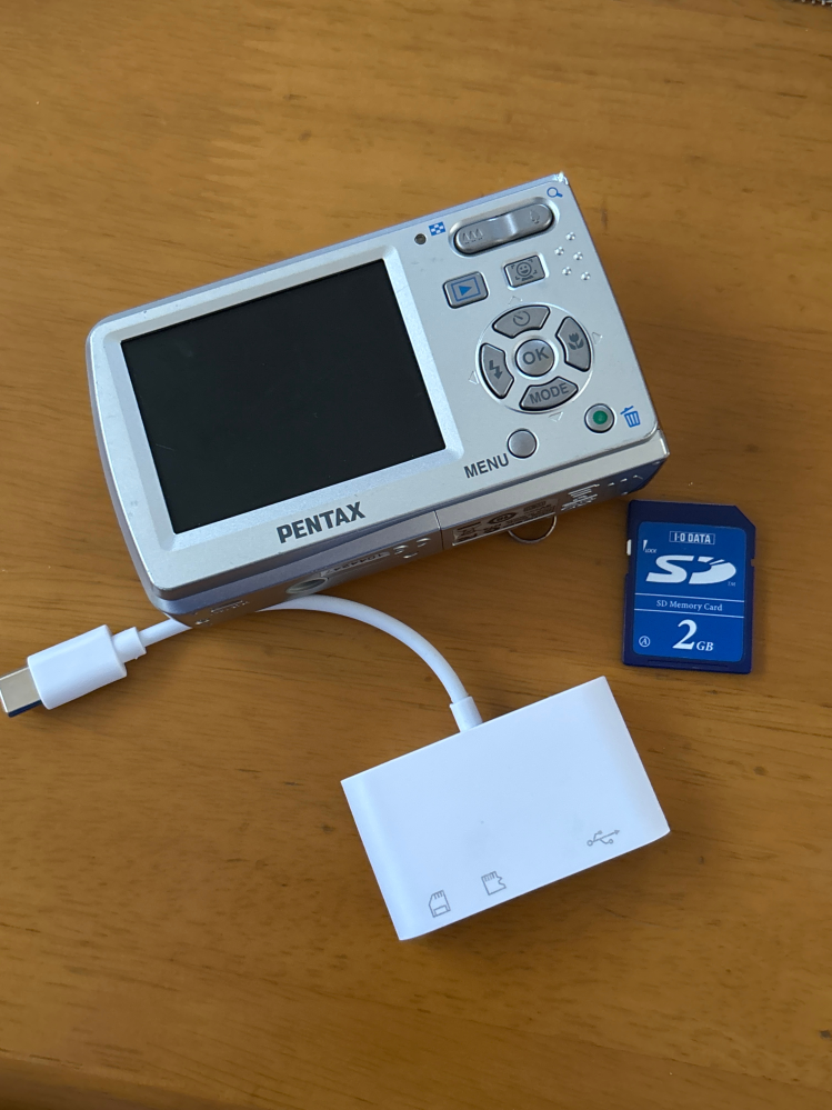 SONYサイバーショットDSCｰW810ってスマホ転送出来ますか？ちなみ