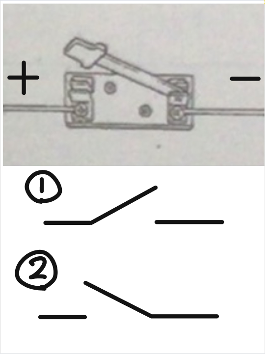 【至急】 明日、技術の筆記テストがあります。 練習問題を解いていたところ、画像のようなスイッチのイラストがかかれていて、記号にしなさいとの問題でした。 そこで、図記号のスイッチの向きがわからないので教えてほしいです！ 画像の通りです。どちらが正しいか①、②と理由・解説をお願いします！！！