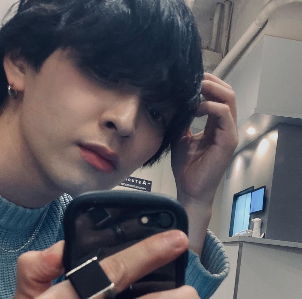 至急です！！M!LKの吉田仁人くんが香水出したみたいな事を聞