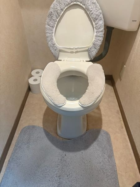 賃貸ですウォシュレットを取り付けたいんですけど、、、便座のサイ 