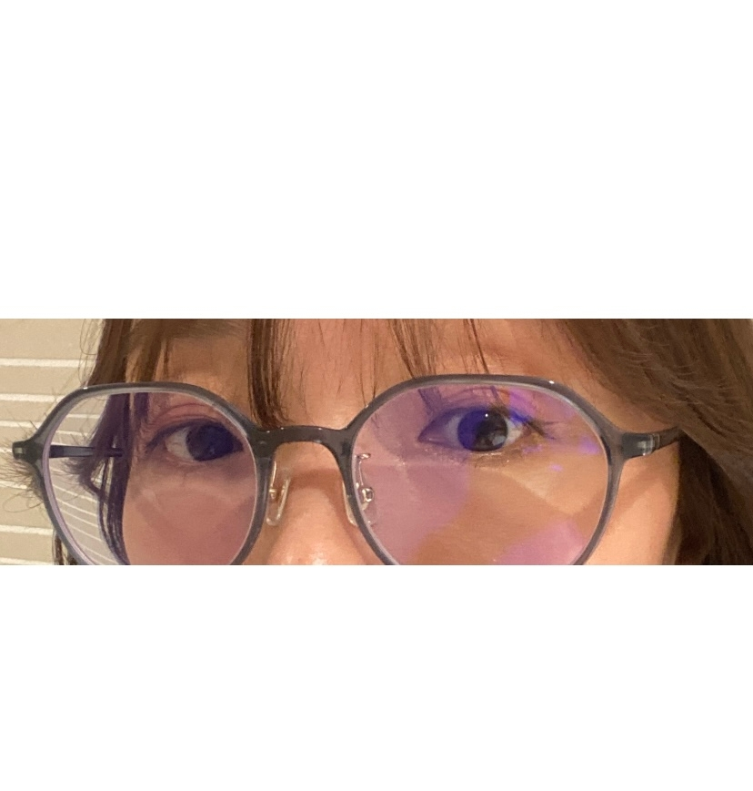 JINSをご愛用されててブルーライトカットレンズ&通常レンズお持ちの方