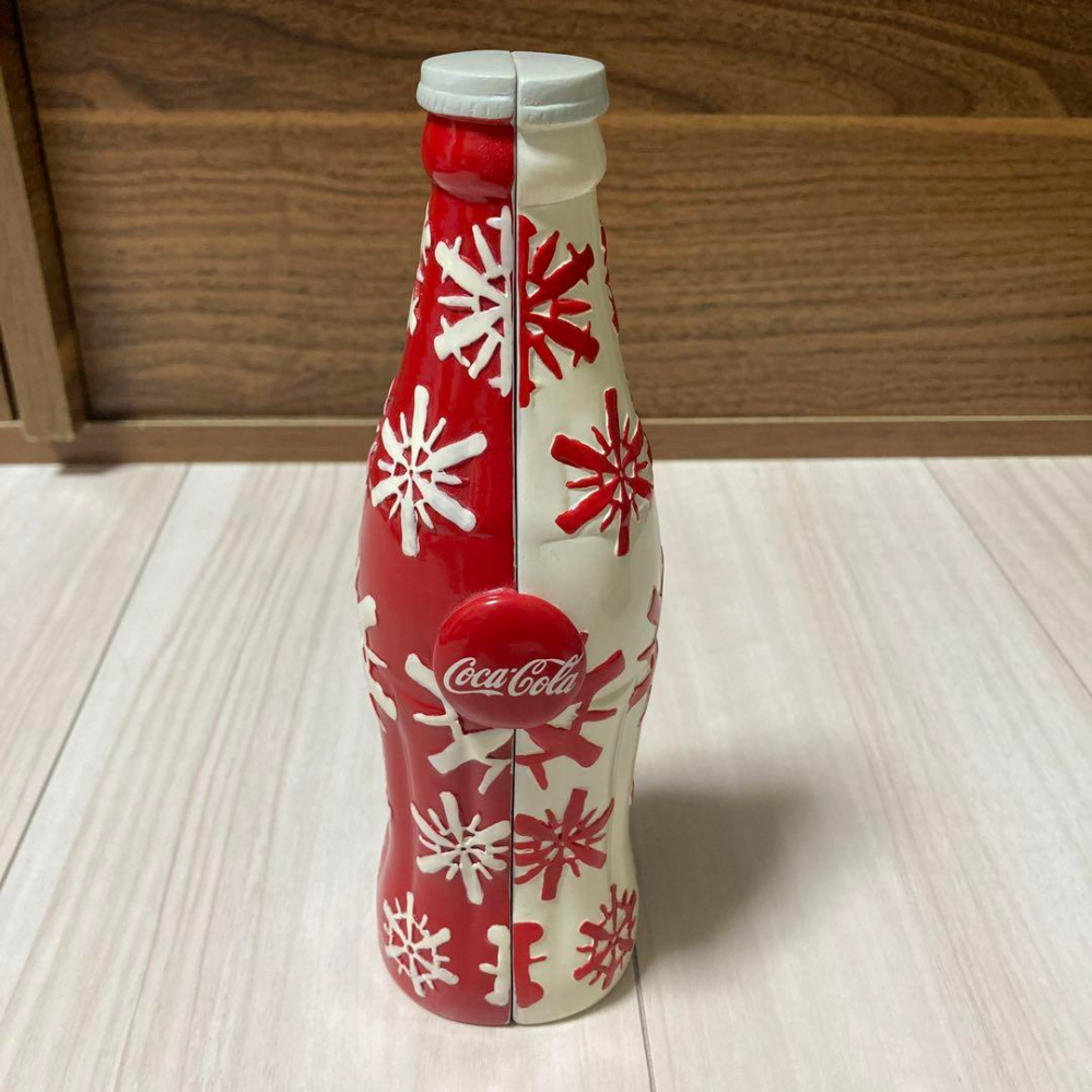 クリスマス仕様のコーラって飲んだことありますか？ 味は変わりませんか？