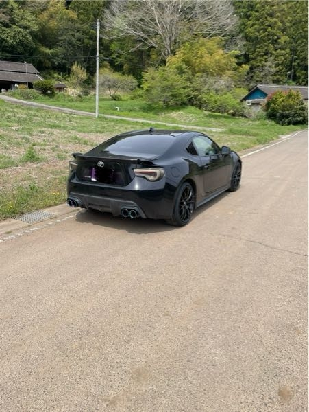 至急 86に乗っています。 どこを直したらカッコよくなりますか。 アドバイスを下さい。