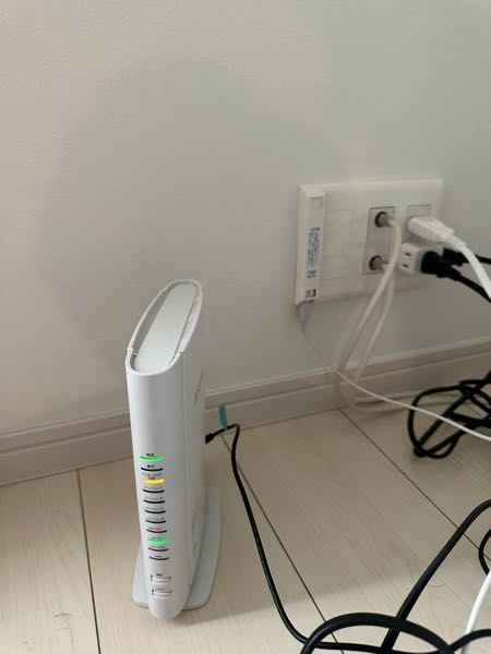 SoftBank光を引越し先でも使用したいのですが手続きしないと使用できませんか？ インターネット回線の所が黄色く点滅しており使用できません