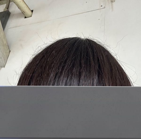 髪の毛の質？がとんでもない事になってるんですけど、なにか良い改善策とかあれば教えてください( . .)"