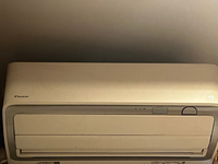 ますます暑くなるこの季節に壁掛けエアコン DAIKIN 2014年製 2.2kwは