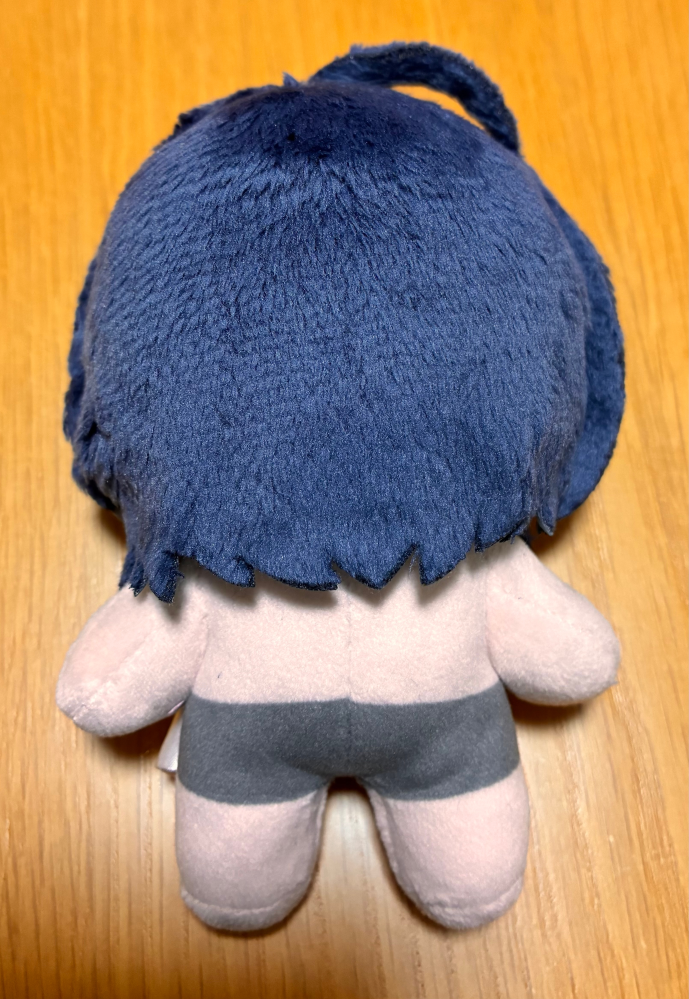 至急です。あんスタのいつぬい朔間零を持っている方について質問です