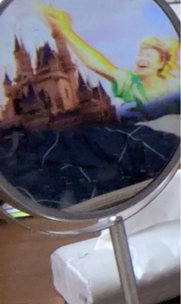 Meituというアプリで写真を撮ったのですが、家にあった鏡に
