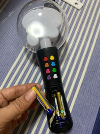 今日、届いたペンライトの点灯確認の電池を見たら、ラベルが
