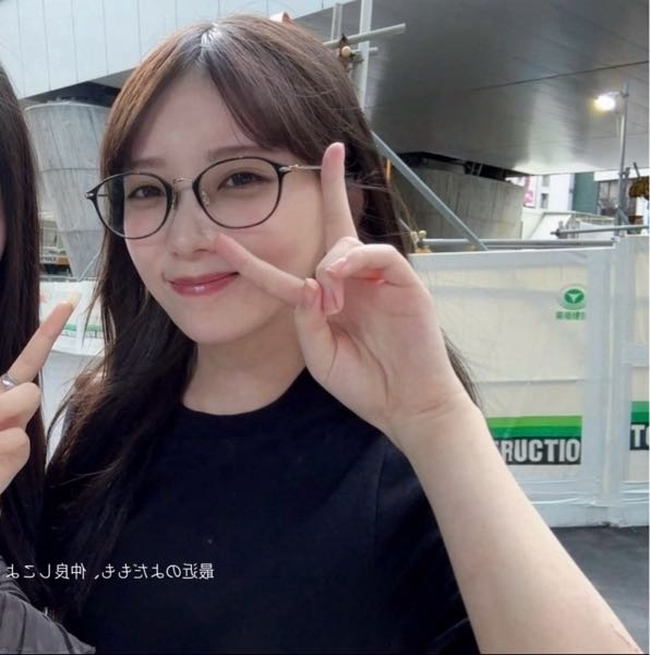 PRADA サングラス サナ着用 PHOTO】TWICE サナ「PRADA」のファッションショーを終えて韓国に