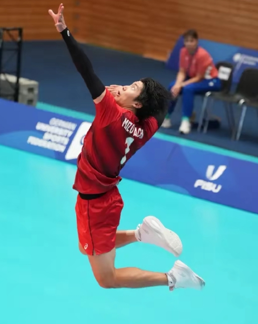鎮西高校バレー部靴下 鎮西高校バレー部の皆さんが履いている靴下は一般販売されているので