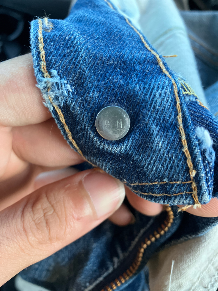 古着屋さんでLEVI'S646を買いました。内タグがなくて年代判別が難し