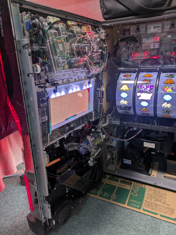 グランベルム 実機【現段階で未整備 北電子の6号機パチスロ台「回胴式遊技機 SグランベルムZXZ