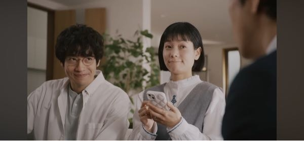 ALSOKのCMのスマホゲート篇に出ている奥さん役の女優さんのお名前を教えてください。