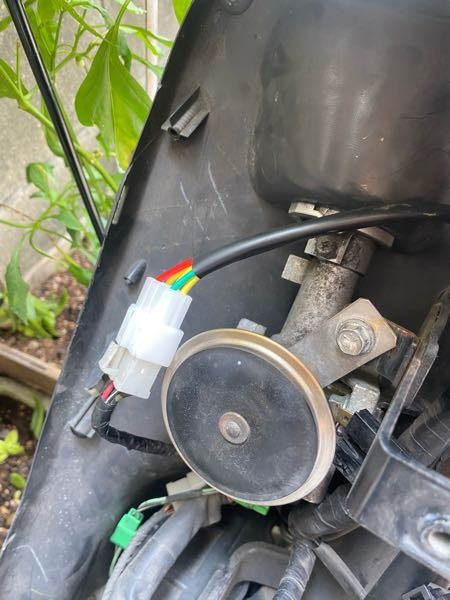 アドレスV125G  バッテリー新品　エンジンセル始動1発 アドレスV125Gについてです。バッテリーを交換したばかりなのに