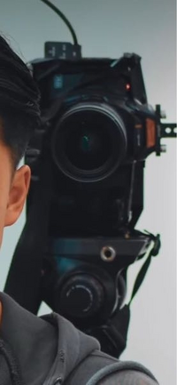 カメラ詳しい方に質問です。このカメラは何ていうカメラですか