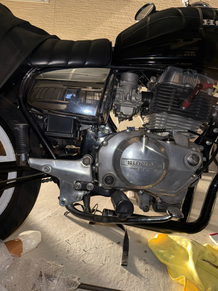 CB250T用のヤシメガってCB250Nに取り付けることってできますか