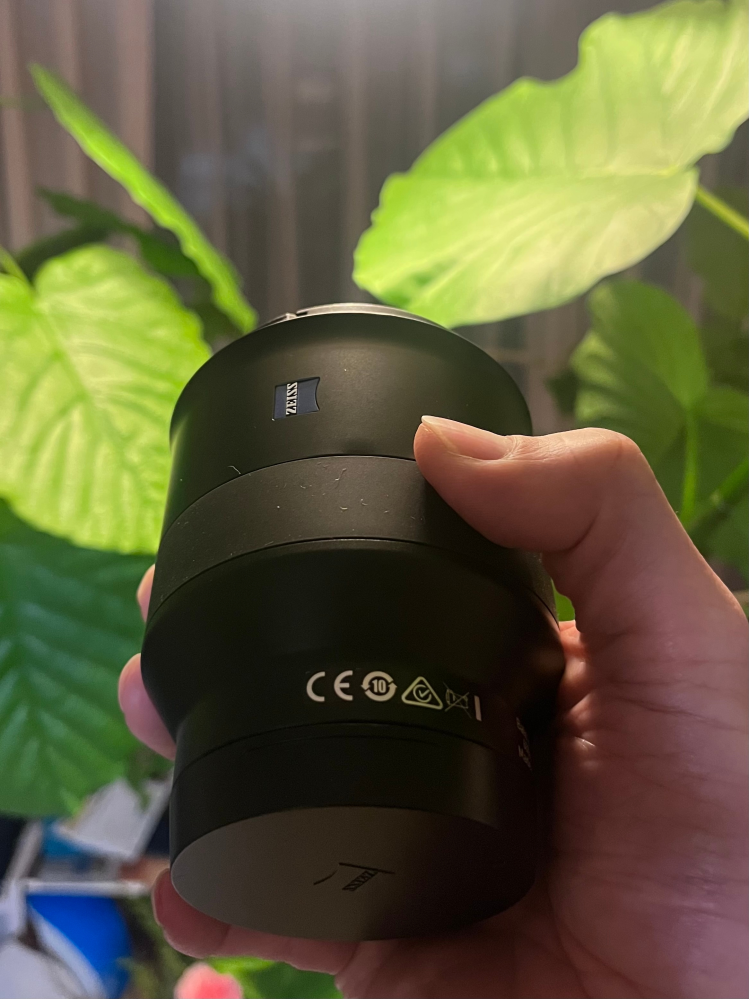 届いた商品が説明と異なり、出品者と相談したいと考えています。ヤ