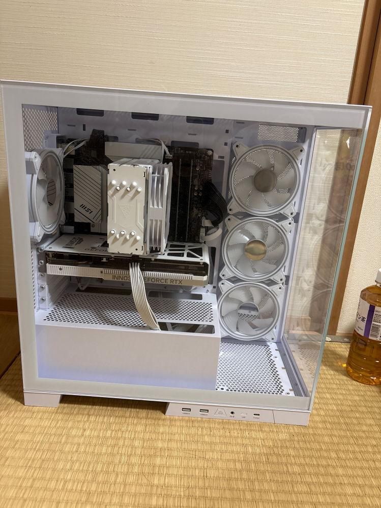 写真のゲーミングPCを郵送したいのですが、パソコン宅急便で送る