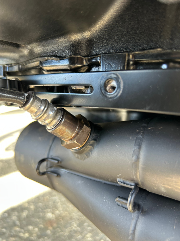 Z900RSSE25モデルアーキ6ピースショート菅マフラーについて質問で