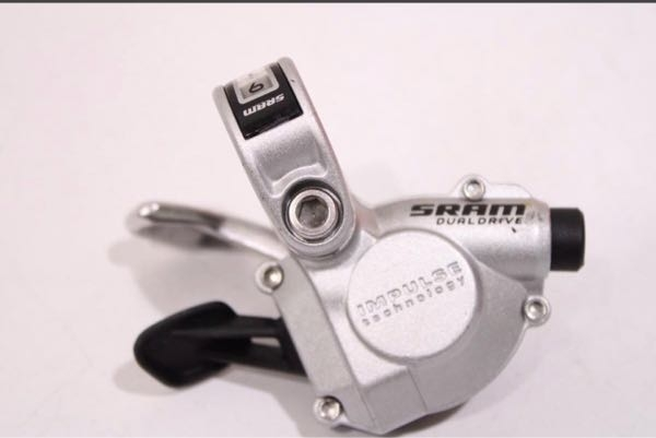 写真の、スラムDUALDRIVE9sシフター、でシマノ9速のリ... - Yahoo!知恵袋