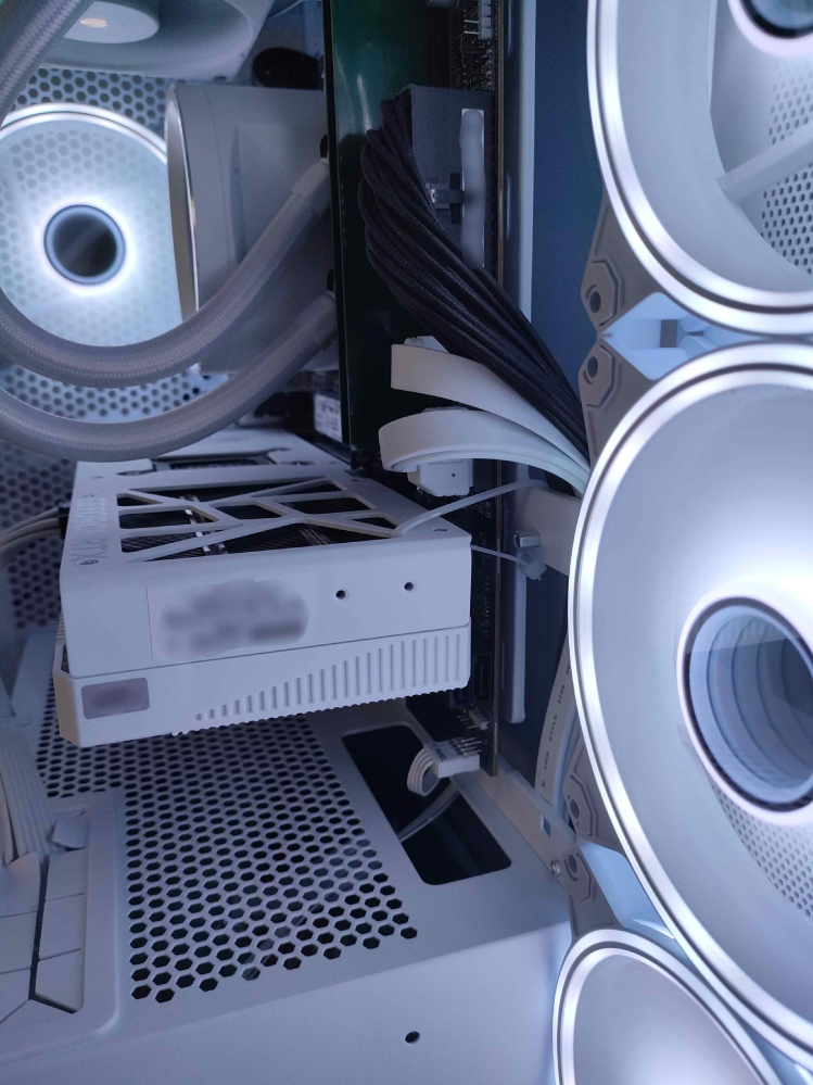 初めてゲーミングPCを自作しようと思うのですが、万が一があっ