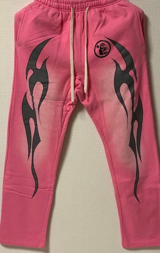 HELLSTAR スウェット ハーフパンツ ピンク M 確実正規品 NFC反応 メルカリでHellstarのスウェットパンツを購入しました。出品者は出品