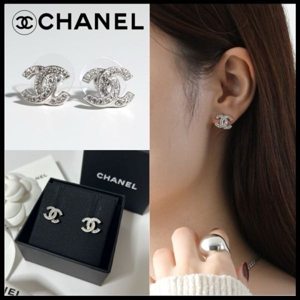 CHANELのピアスについてシャネルのロゴのピアスが欲しいです