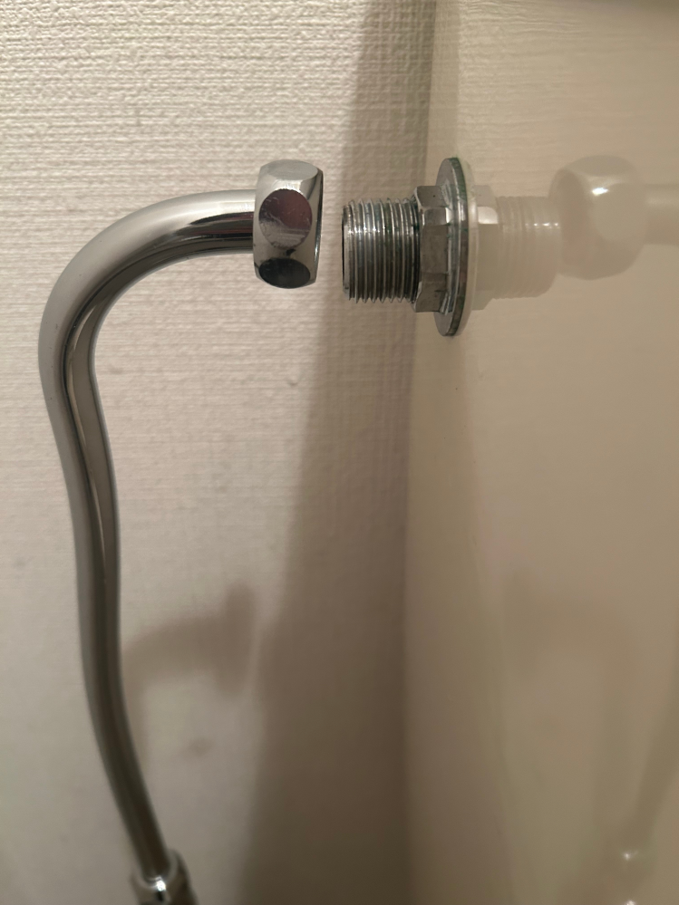 至急お願いしたいです！引越しの為ウォシュレットの取り外しをして 
