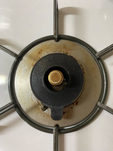 こちらの汚れがクレンザーで磨いても取れません どうやったら取れますか？