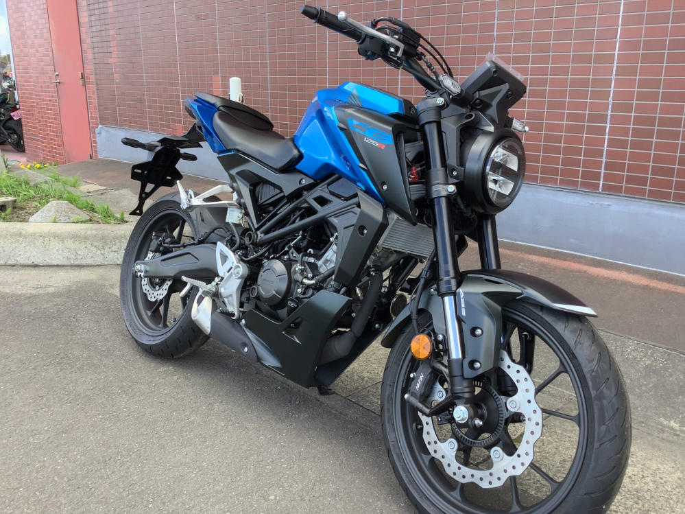 バイク好きの皆様へ・・・ホンダCB125Rのデザイン正直どう思う