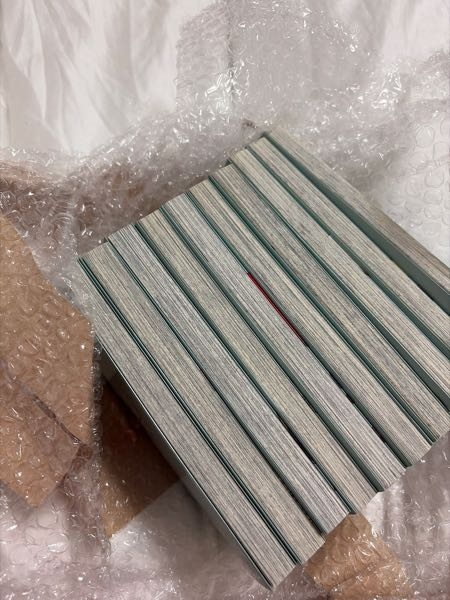 大至急！メルカリで本を15冊買ったら袋もなし、ダンボールもなし