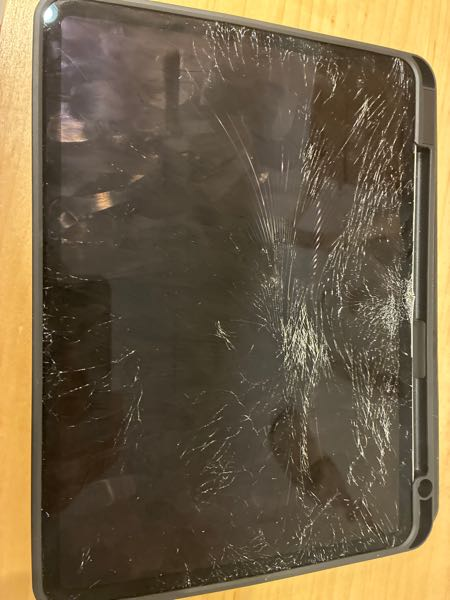 至急。先ほどiPadPro第一世代の画面を割ってしまいました。 - Yahoo
