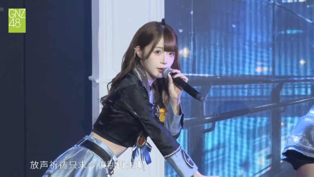 iLifeというアイドルグループのランチェキには2枚1セットでど