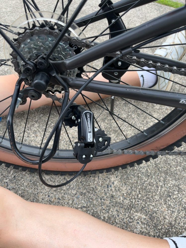 自転車の変速機？、ギア的なものが壊れてしまったんですがどうすれば 