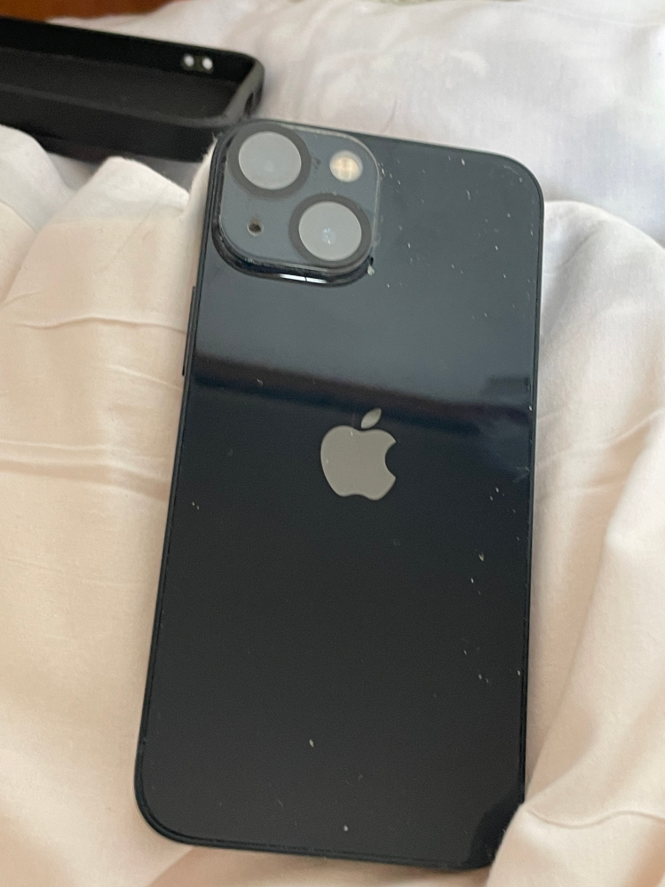このスマホ型とかわかりますか？友達ジャンクで買ったのですが