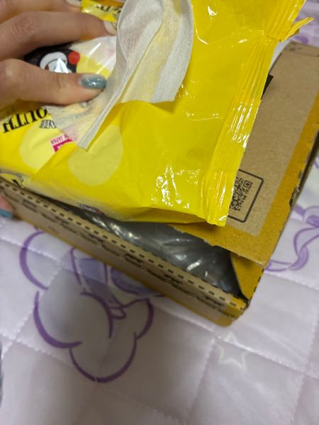 メルカリ、箱付きスマホだと宅急便コンパクト無理ですかね？テープで