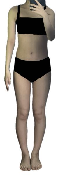 身長162センチの女子です。肩幅が広く痩せている筋肉質で体型ではあ